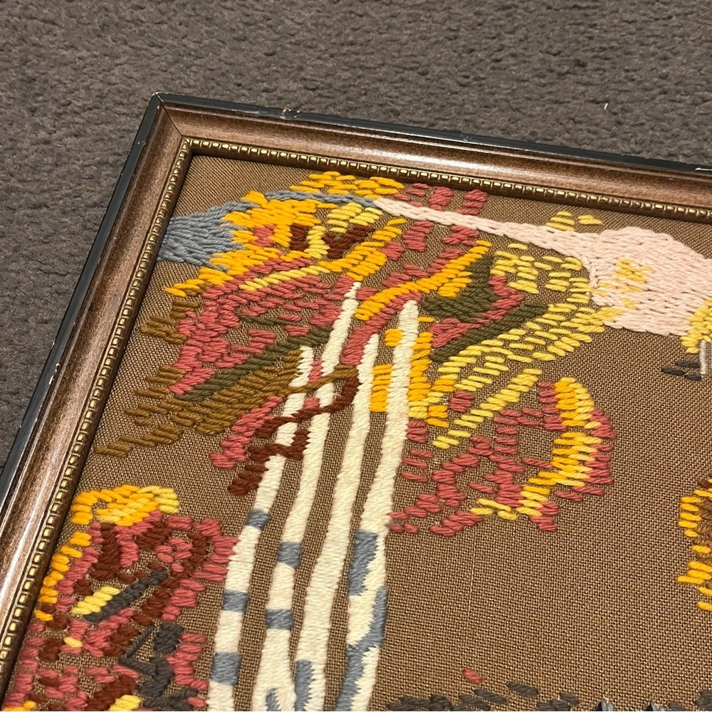 Vintage Embroidery Crewel Outdoor Scenery - Picture 4 of 8